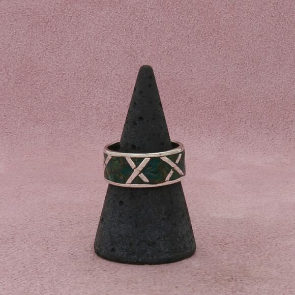 Sterling Jewelry - sterling silver vintage crushed turquoise x band ring size 8